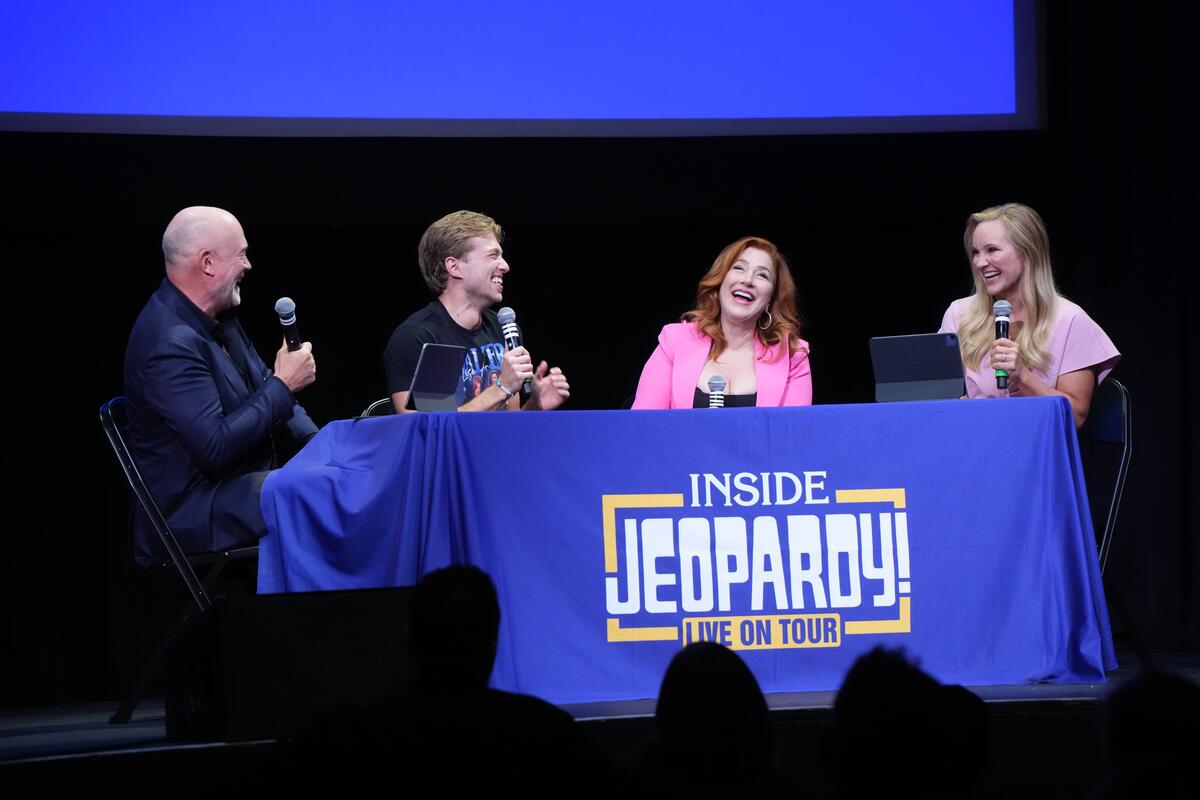 Micheal Davies, Drew Goins, Lisa Ann Walter and Sarah Whitcomb Foss at the Lincoln Theatre in Washington, D.C..
