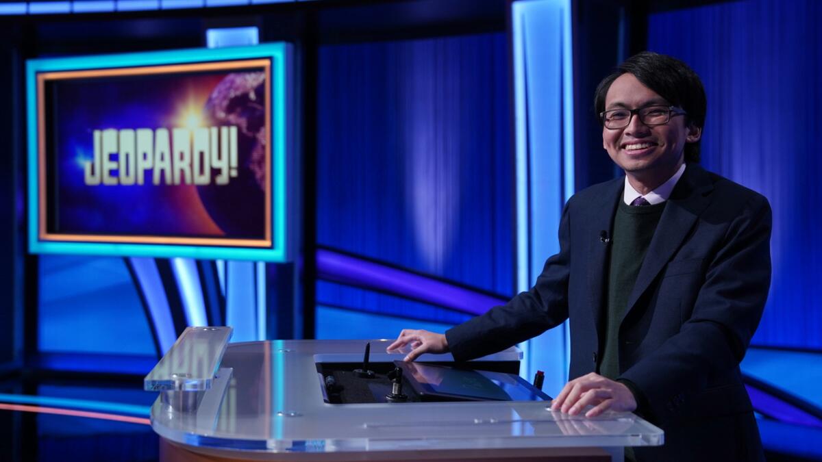 Paolo Pasco on Jeopardy! set 
